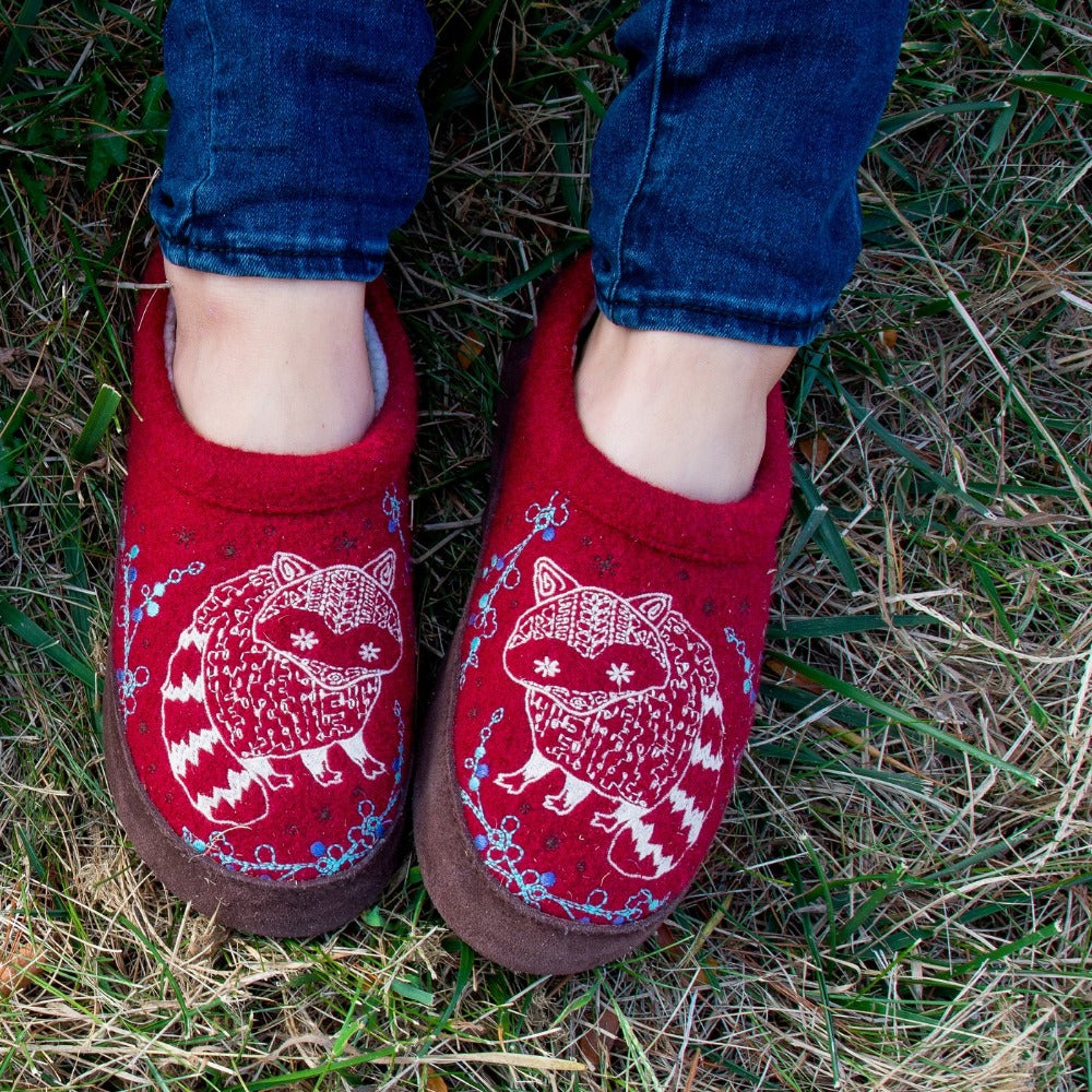 10077 Women&