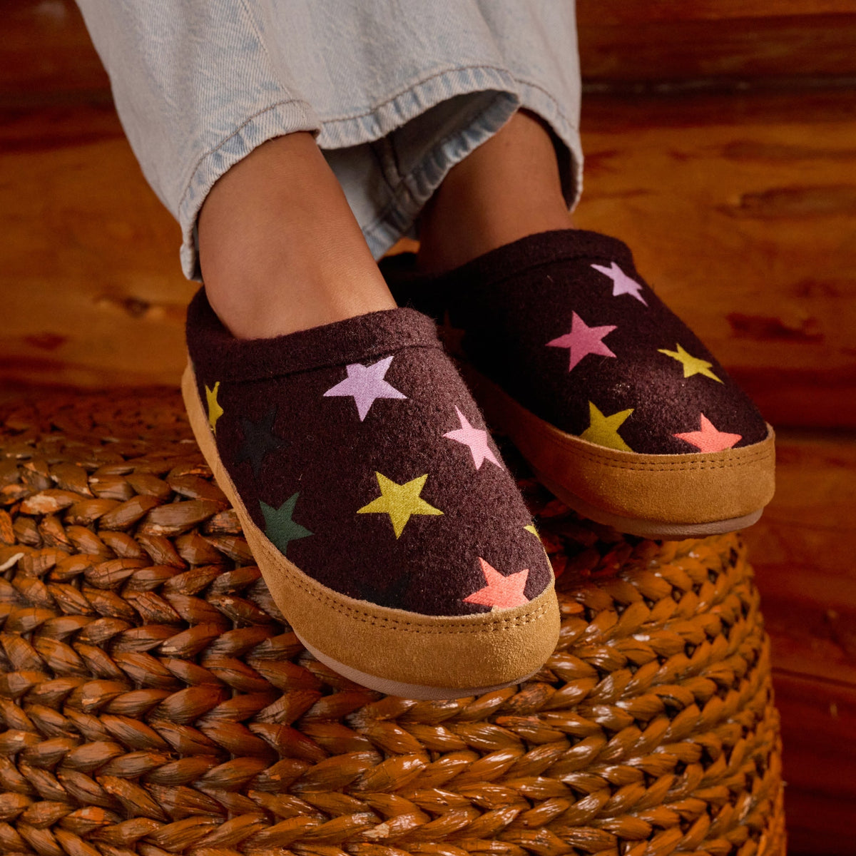 10077 Women&